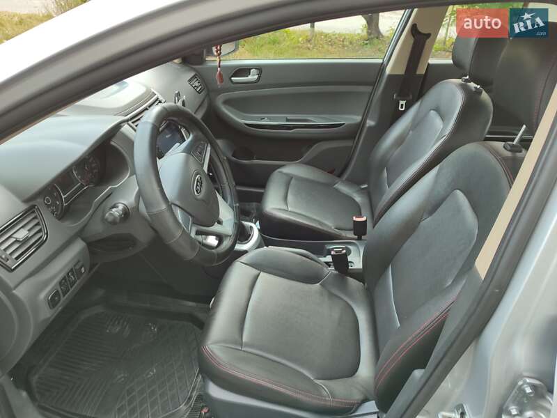 Седан JAC J4 2018 в Харькове