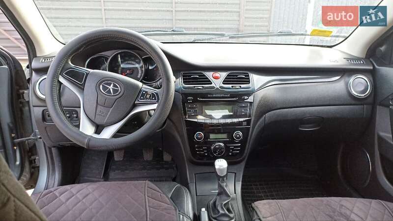 Седан JAC J5 2014 в Василькові