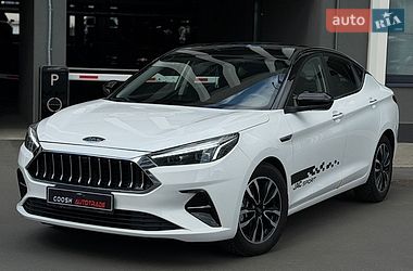 JAC J7  2021
