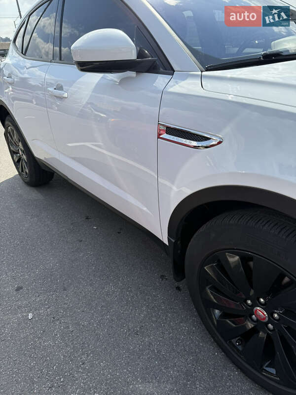Внедорожник / Кроссовер Jaguar E-Pace 2019 в Киеве фото 17 Внедорожник / Кроссовер Jaguar E-Pace 2019 в Киеве