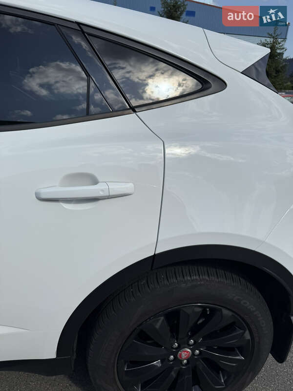 Внедорожник / Кроссовер Jaguar E-Pace 2019 в Киеве фото 21 Внедорожник / Кроссовер Jaguar E-Pace 2019 в Киеве