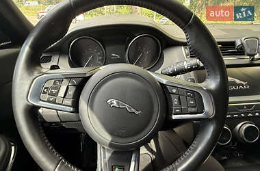 Внедорожник / Кроссовер Jaguar E-Pace 2019 в Киеве фото 9 Внедорожник / Кроссовер Jaguar E-Pace 2019 в Киеве