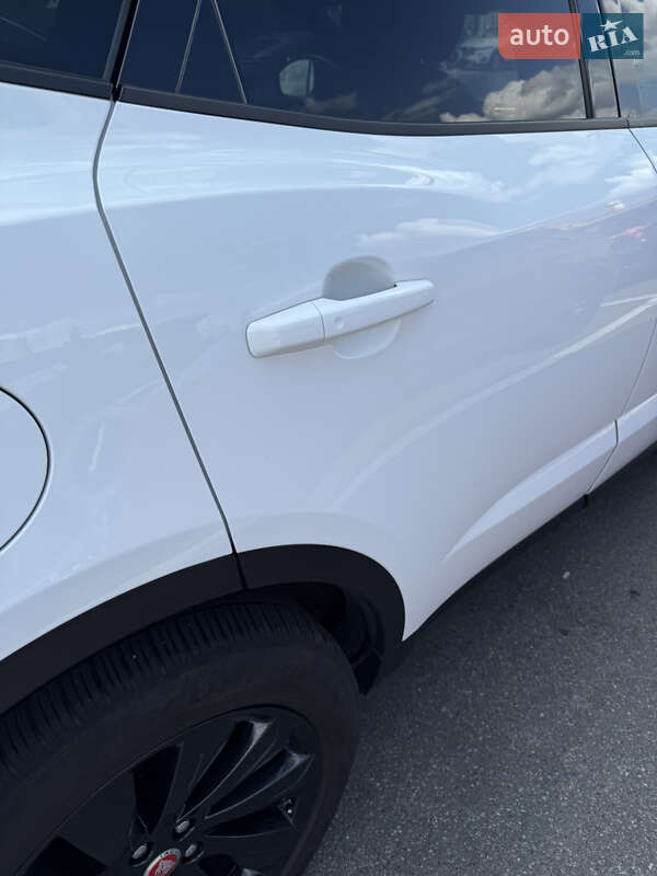 Внедорожник / Кроссовер Jaguar E-Pace 2019 в Киеве фото 22 Внедорожник / Кроссовер Jaguar E-Pace 2019 в Киеве