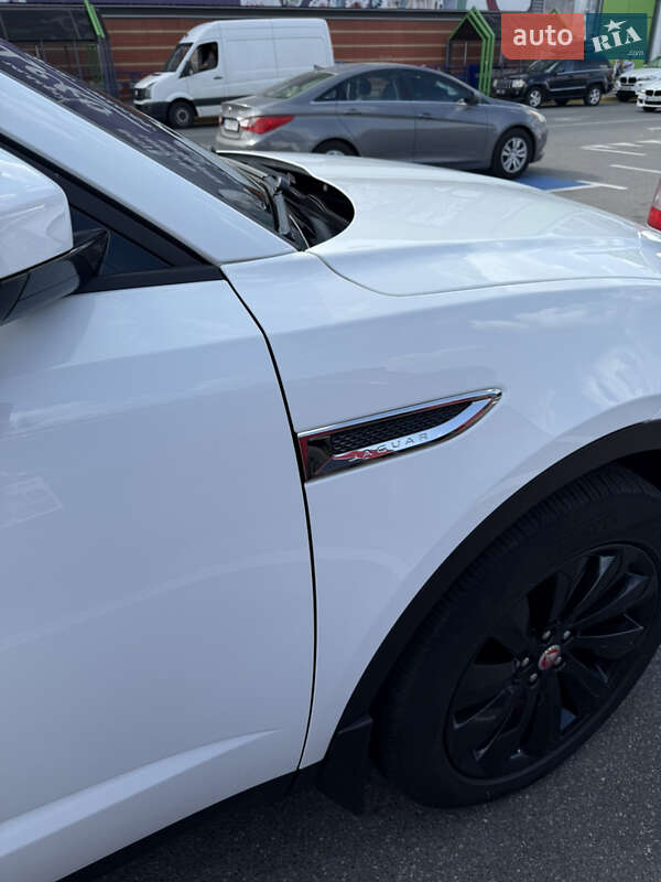 Внедорожник / Кроссовер Jaguar E-Pace 2019 в Киеве фото 24 Внедорожник / Кроссовер Jaguar E-Pace 2019 в Киеве