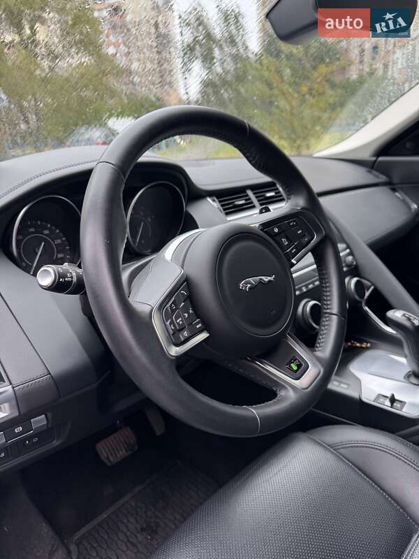 Позашляховик / Кросовер Jaguar E-Pace 2020 в Києві фото 7 Позашляховик / Кросовер Jaguar E-Pace 2020 в Києві