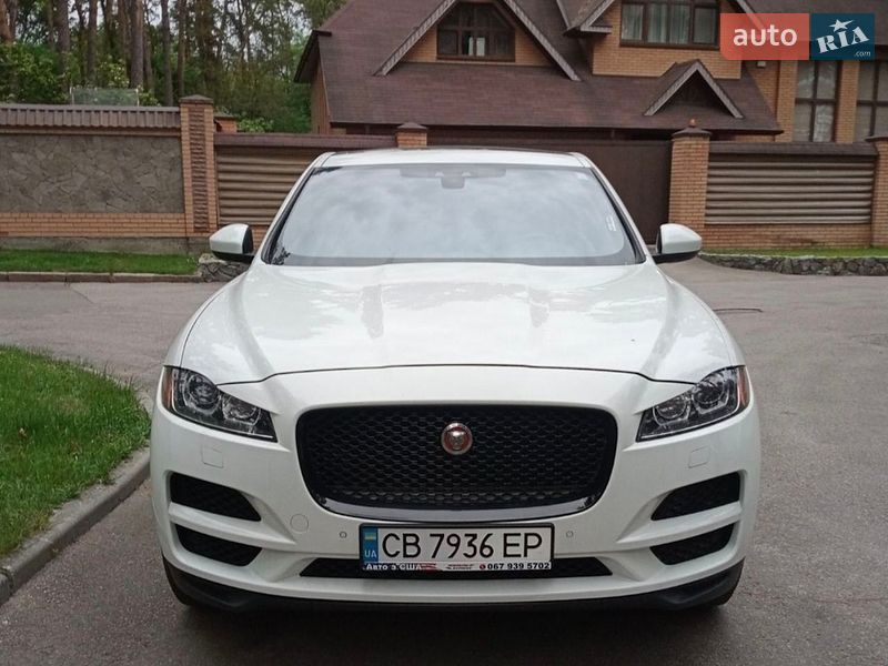 Позашляховик / Кросовер Jaguar E-Pace 2018 в Чернігові
