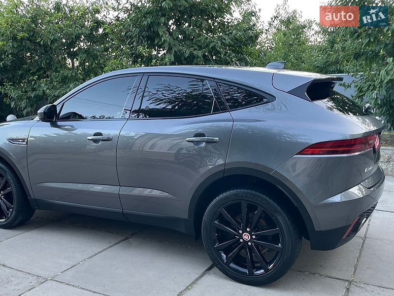 Внедорожник / Кроссовер Jaguar E-Pace 2019 в Хотине