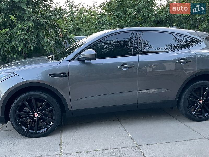 Внедорожник / Кроссовер Jaguar E-Pace 2019 в Хотине