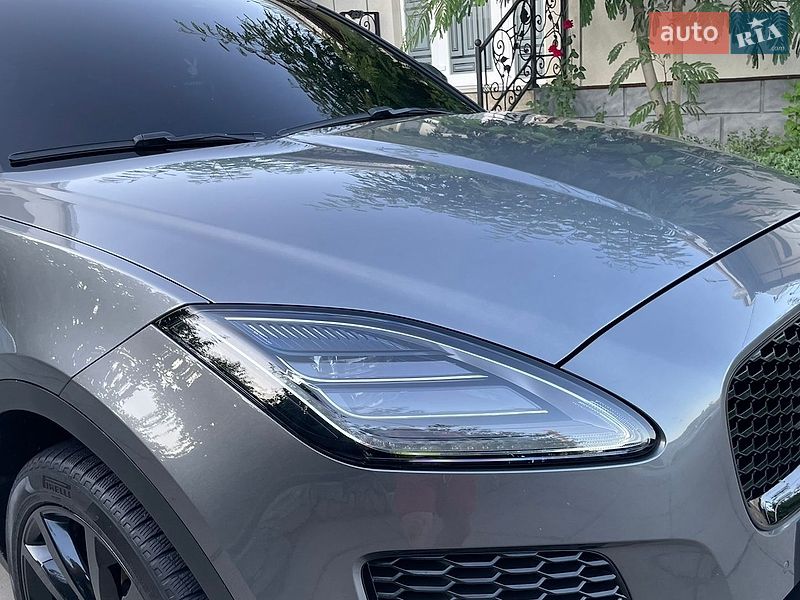 Внедорожник / Кроссовер Jaguar E-Pace 2019 в Хотине