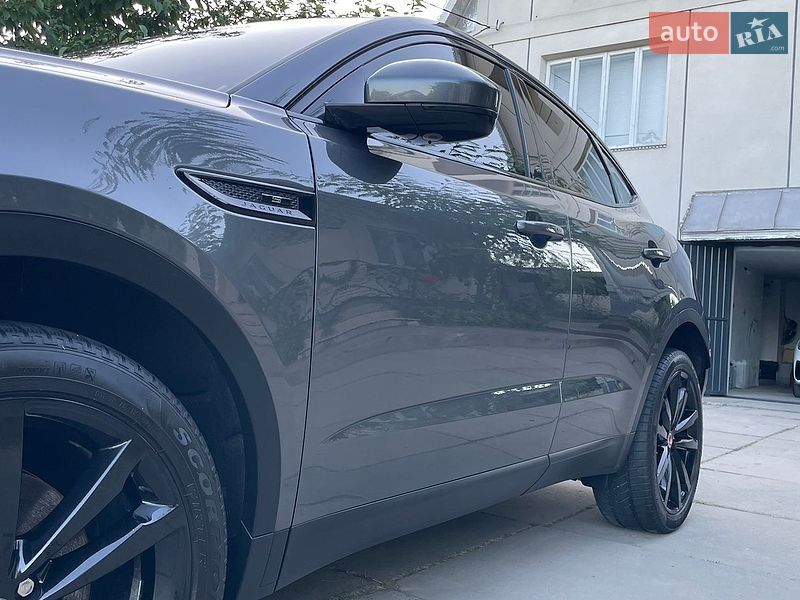 Внедорожник / Кроссовер Jaguar E-Pace 2019 в Хотине