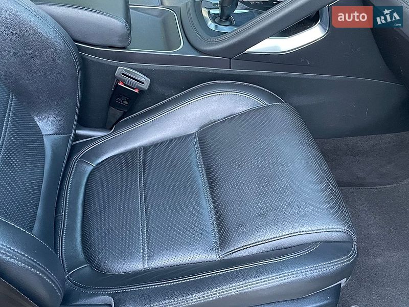 Внедорожник / Кроссовер Jaguar E-Pace 2019 в Хотине