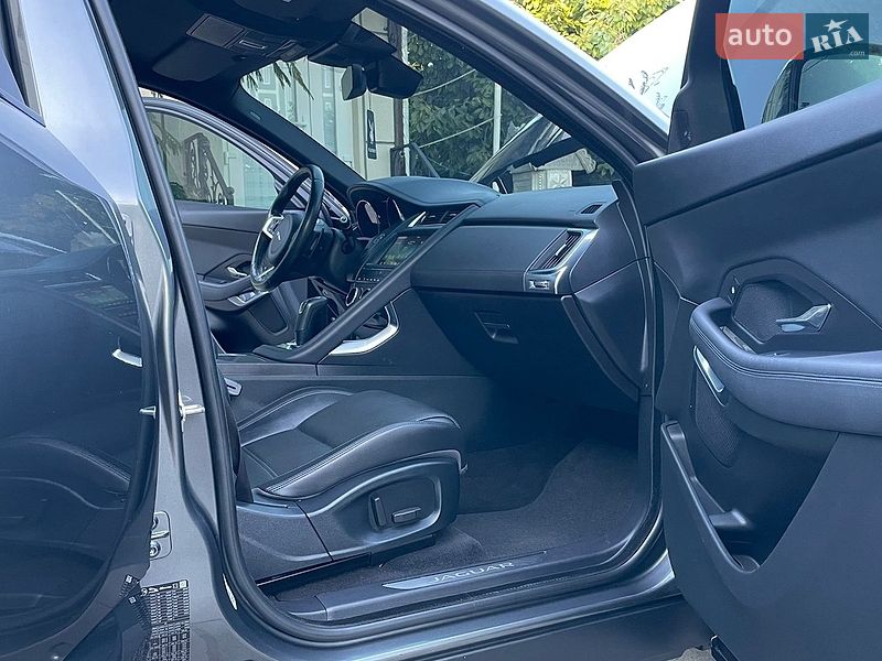 Внедорожник / Кроссовер Jaguar E-Pace 2019 в Хотине