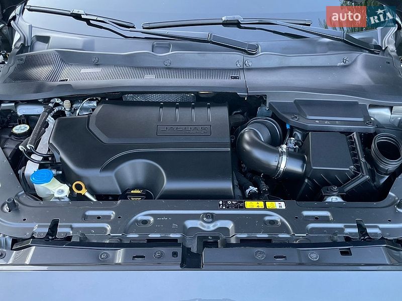 Внедорожник / Кроссовер Jaguar E-Pace 2019 в Хотине