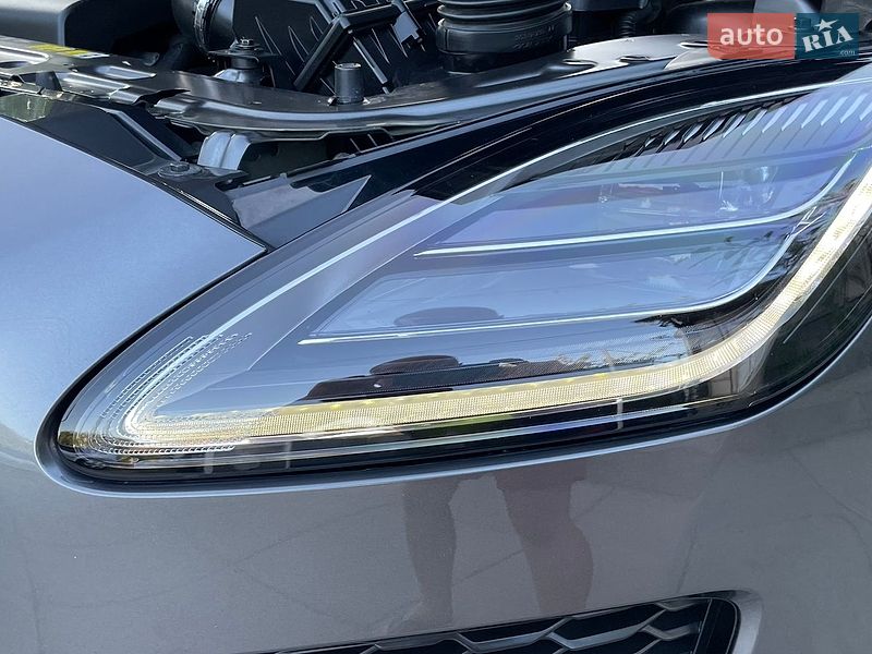 Внедорожник / Кроссовер Jaguar E-Pace 2019 в Хотине
