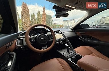 Позашляховик / Кросовер Jaguar E-Pace 2018 в Львові