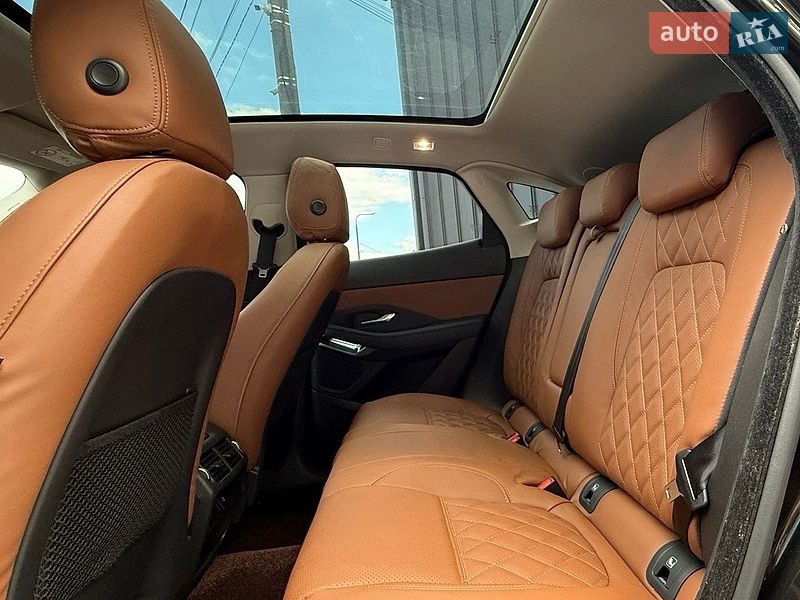Позашляховик / Кросовер Jaguar E-Pace 2018 в Львові