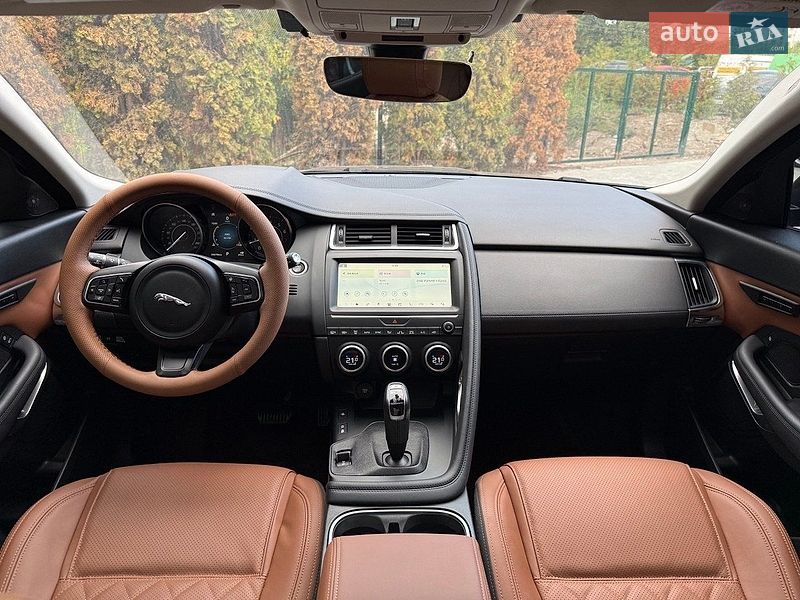 Позашляховик / Кросовер Jaguar E-Pace 2018 в Львові