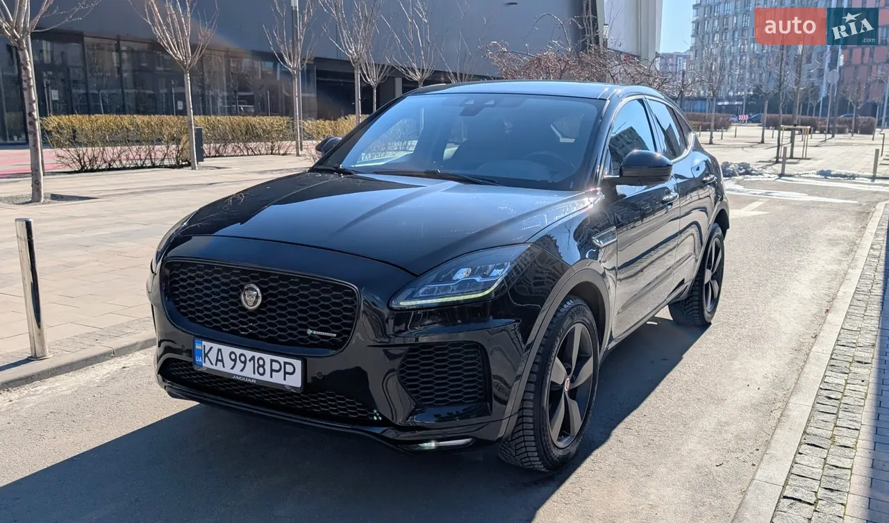 2019 Jaguar E-Pace - фото 1