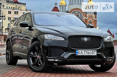 Jaguar F-Pace R Sport   2018