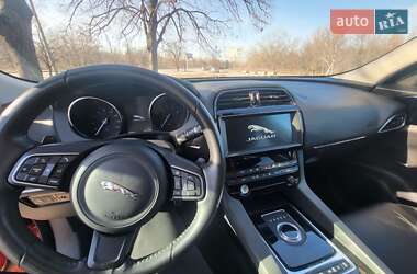 Внедорожник / Кроссовер Jaguar F-Pace 2018 в Запорожье
