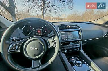 Внедорожник / Кроссовер Jaguar F-Pace 2018 в Запорожье