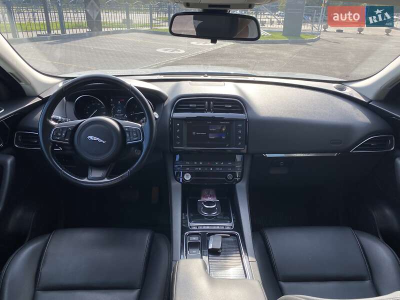 Внедорожник / Кроссовер Jaguar F-Pace 2018 в Харькове
