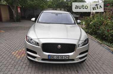 Jaguar F-Pace 2016