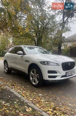 Jaguar F-Pace  2016