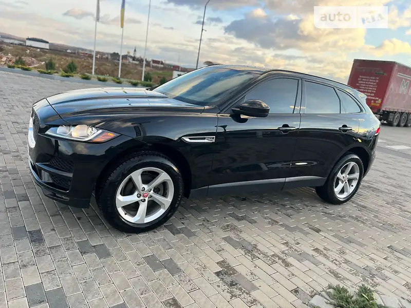 Jaguar F-Pace
