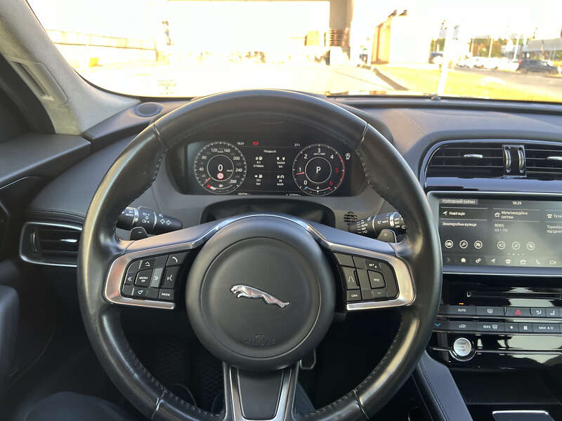 Внедорожник / Кроссовер Jaguar F-Pace 2018 в Львове