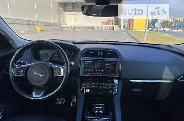 Внедорожник / Кроссовер Jaguar F-Pace 2018 в Львове