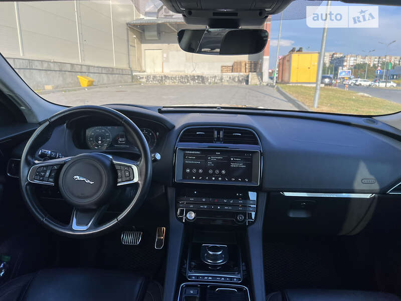 Внедорожник / Кроссовер Jaguar F-Pace 2018 в Львове