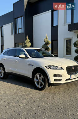 Jaguar F-Pace  2020