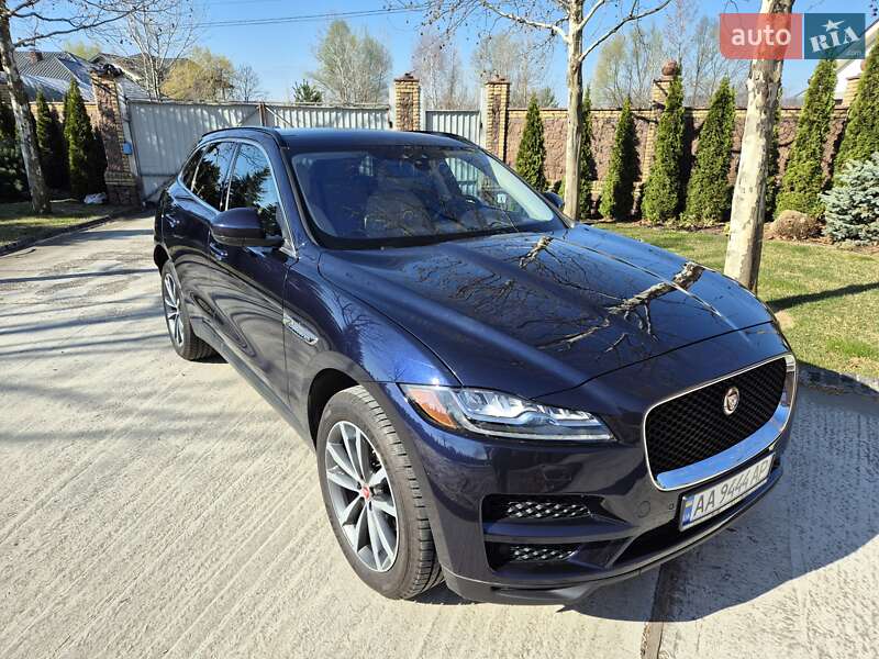Внедорожник / Кроссовер Jaguar F-Pace 2017 в Киеве