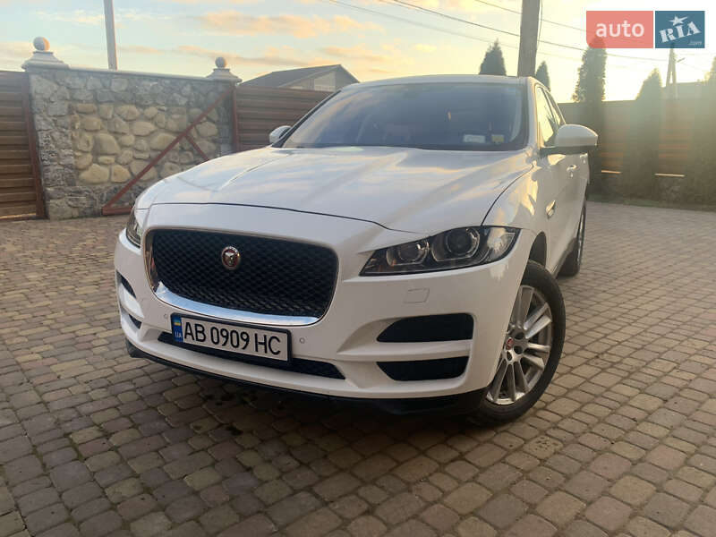 Jaguar F-Pace