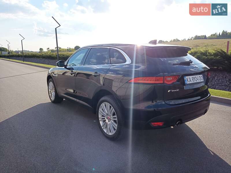 Внедорожник / Кроссовер Jaguar F-Pace 2019 в Киеве
