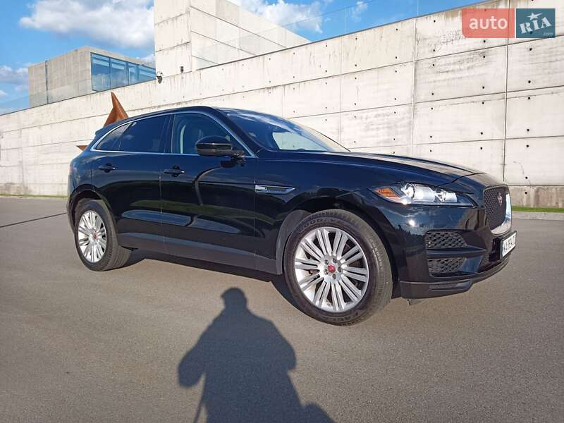 Внедорожник / Кроссовер Jaguar F-Pace 2019 в Киеве