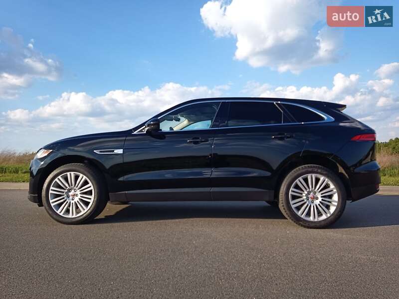 Внедорожник / Кроссовер Jaguar F-Pace 2019 в Киеве