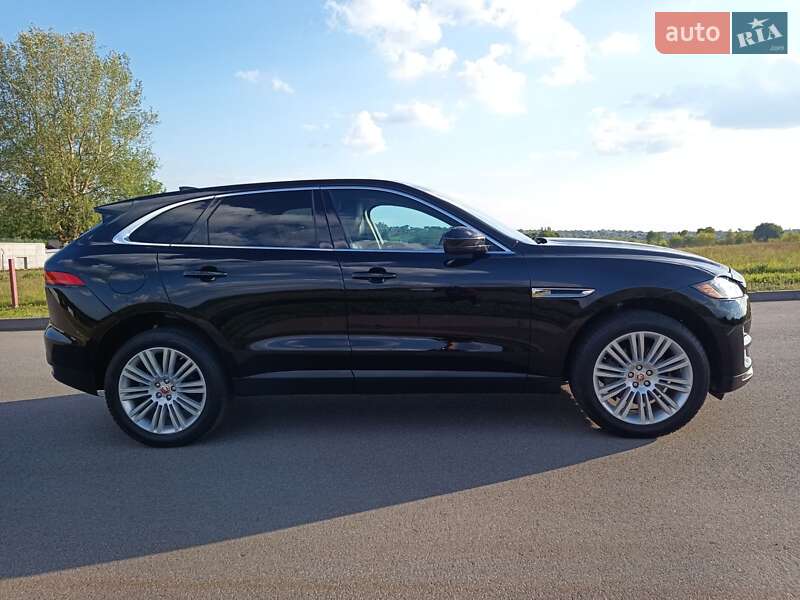 Внедорожник / Кроссовер Jaguar F-Pace 2019 в Киеве