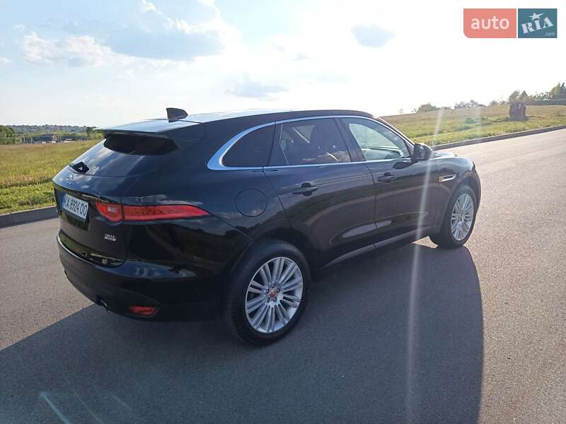 Внедорожник / Кроссовер Jaguar F-Pace 2019 в Киеве