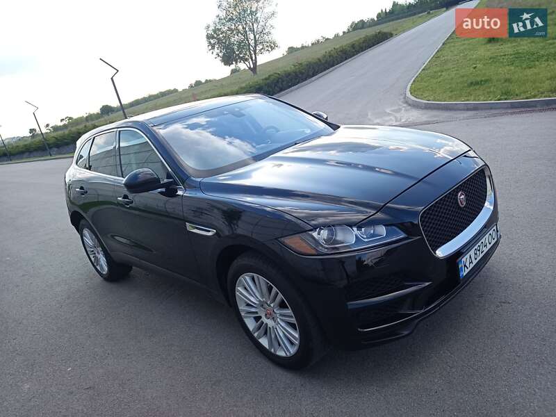 Внедорожник / Кроссовер Jaguar F-Pace 2019 в Киеве