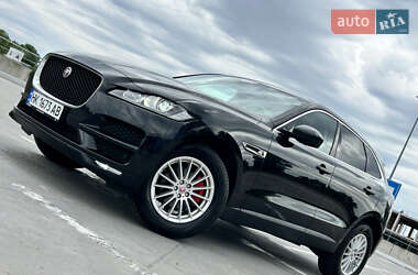 Jaguar F-Pace  2016