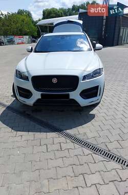 Jaguar F-Pace  2016
