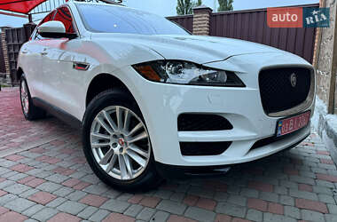 Jaguar F-Pace  2017