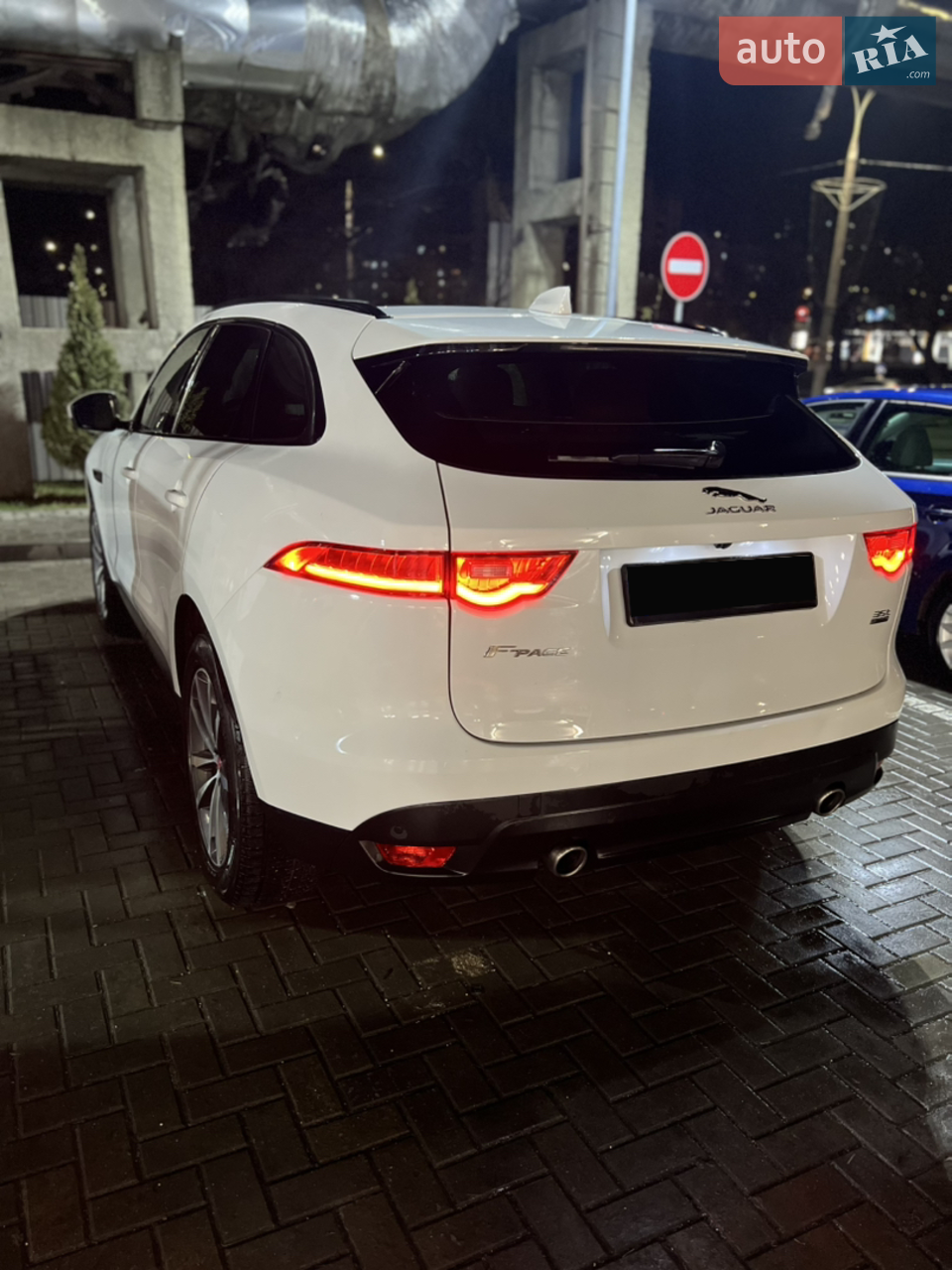 2016 Jaguar F-Pace - мініатюра 5