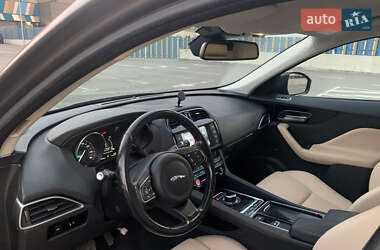 Позашляховик / Кросовер Jaguar F-Pace 2016 в Києві фото 4 Позашляховик / Кросовер Jaguar F-Pace 2016 в Києві