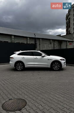 Jaguar F-Pace  2016