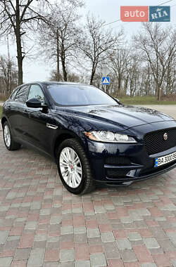 Jaguar F-Pace  2017