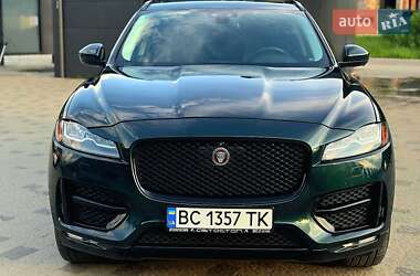 Jaguar F-Pace  2016