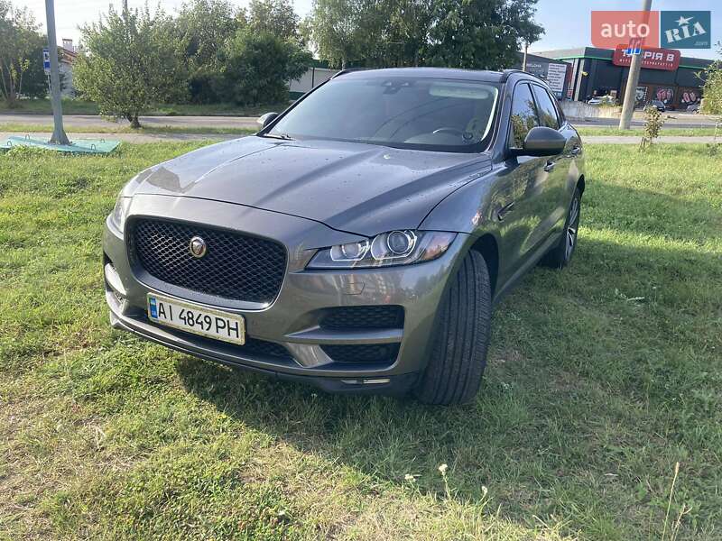 Jaguar F-Pace 2016